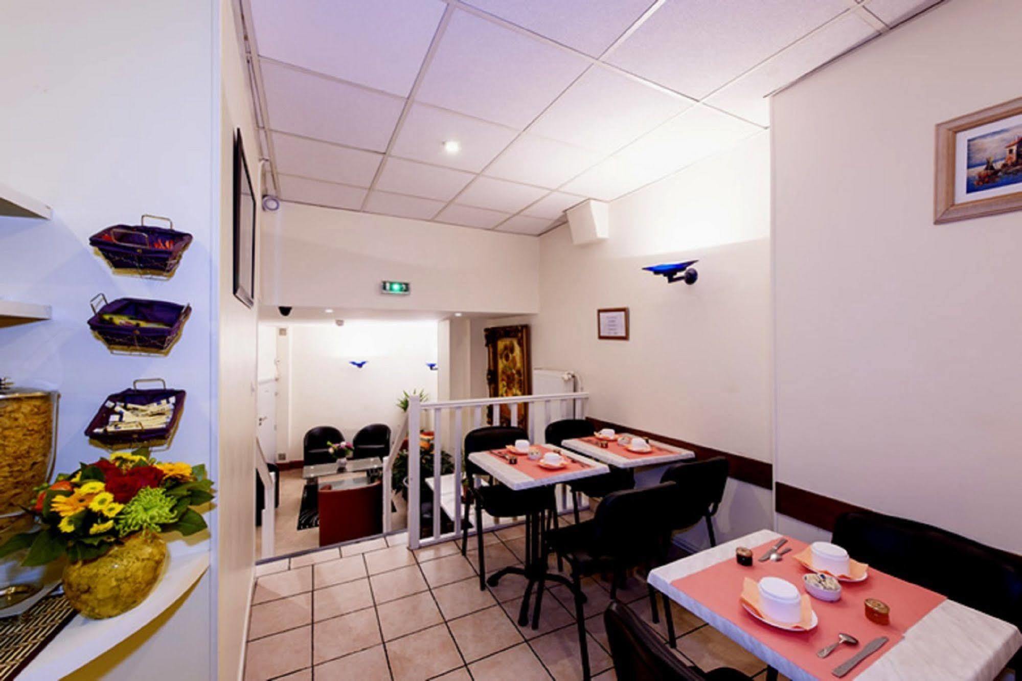 Amiot Hotel Paris Exterior photo